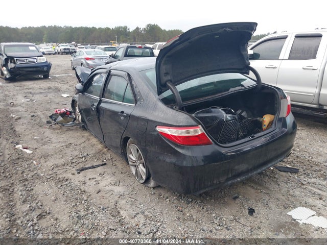 4T1BF1FK0HU386442 Toyota CAMRY SE