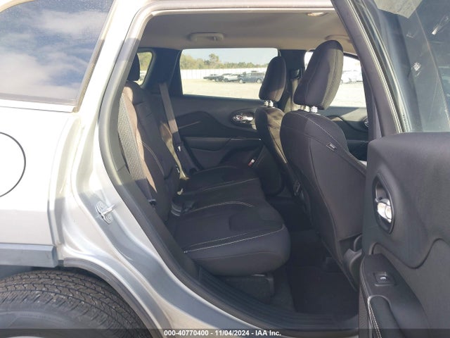 Jeep Cherokee Latitude 2015 1C4PJLCB0FW607600 Image 8