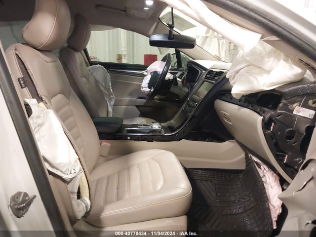 Ford FUSION SE 2018 3FA6P0HDXJR256862 Image 5