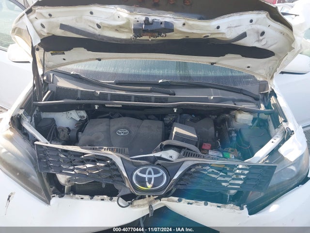 Toyota Sienna Se 8 Passenger 2018 5TDXZ3DC5JS939508 Image 10
