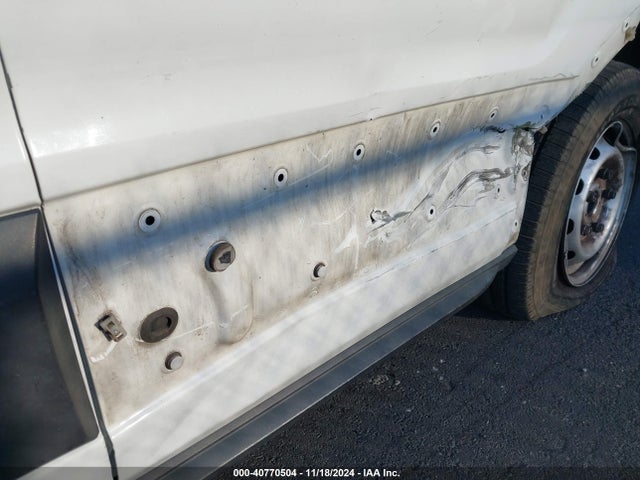 1FTYE1Y88LKA99308 Ford Transit-150 Cargo Van