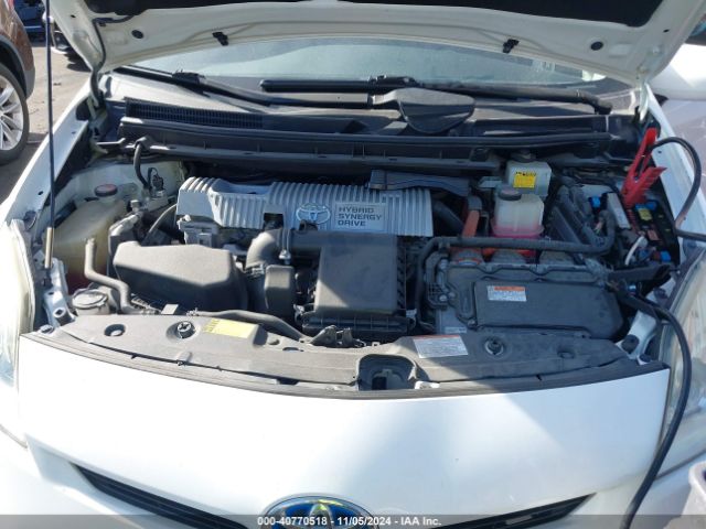 JTDKN3DU8F1921023 Toyota Prius Two