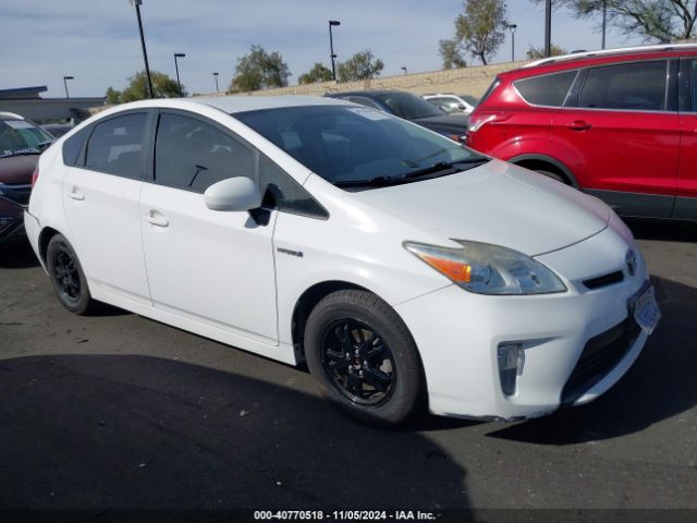 JTDKN3DU8F1921023 Toyota Prius Two