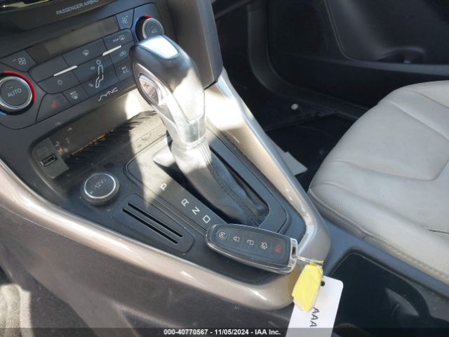 1FADP3N27GL254036 Ford Focus Titanium