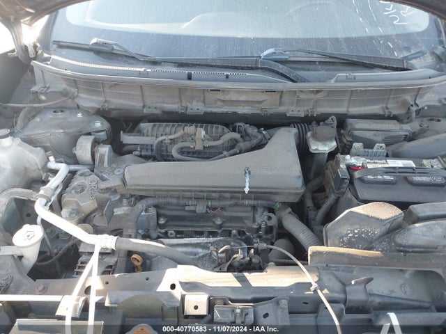 Nissan ROGUE SV 2017 JN8AT2MT3HW152850 Image 10