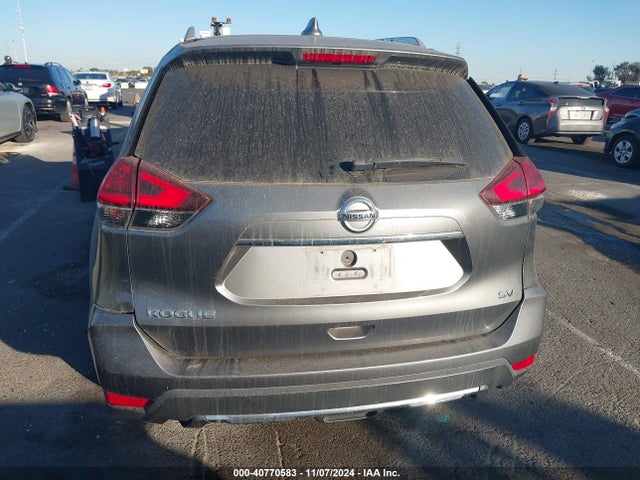 Nissan ROGUE SV 2017 JN8AT2MT3HW152850 Image 16