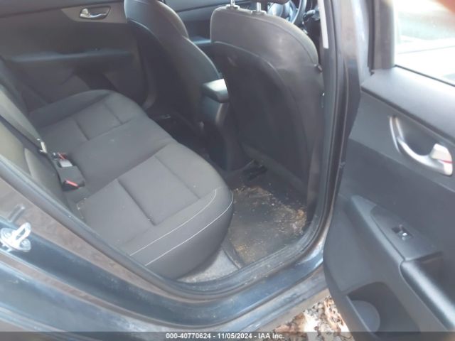 3KPF24AD0ME361237 KIA FORTE FE