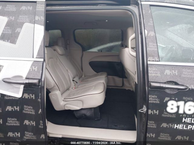 2C4RC1GG3HR638042 Chrysler Pacifica Limited