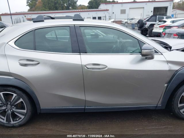 JTHY3JBH1K2013994 Lexus UX 200