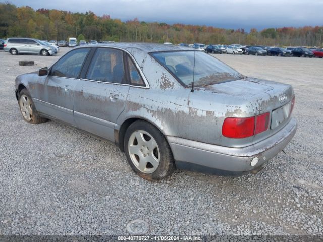 1998 AUDI A8 WAUBG34D2WN008242 Photo 2