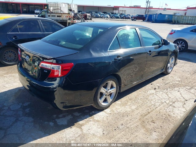 Toyota CAMRY SE 2014 4T1BF1FK8EU727243 Image 4
