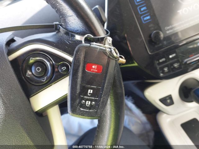JTDKARFU1G3005849 Toyota Prius Three