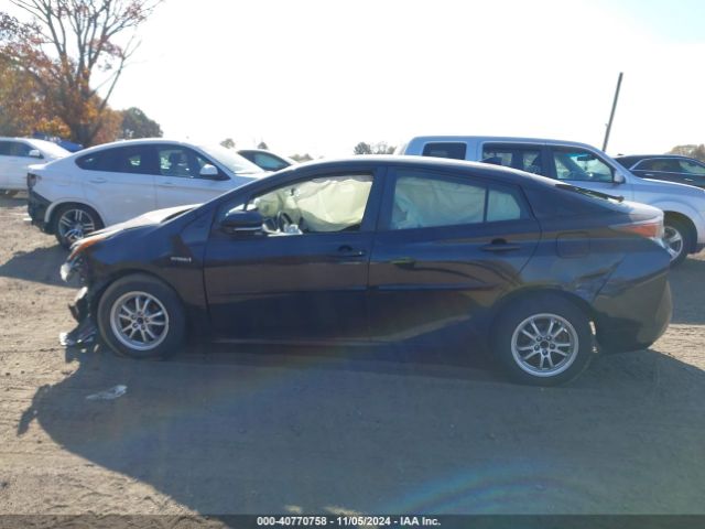 JTDKARFU1G3005849 Toyota Prius Three