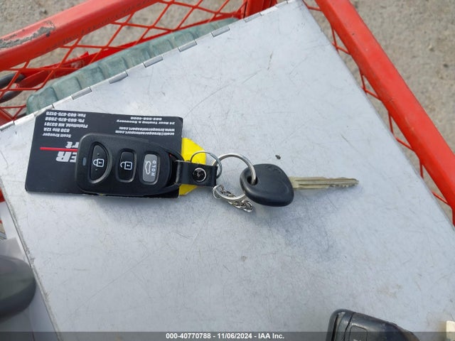 Hyundai ELANTRA SE 2017 5NPD74LF8HH090369 Image 11