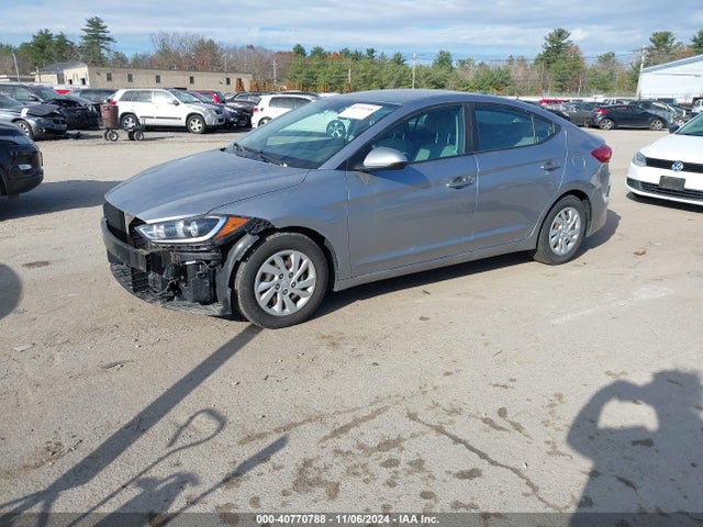 Hyundai ELANTRA SE 2017 5NPD74LF8HH090369 Image 2