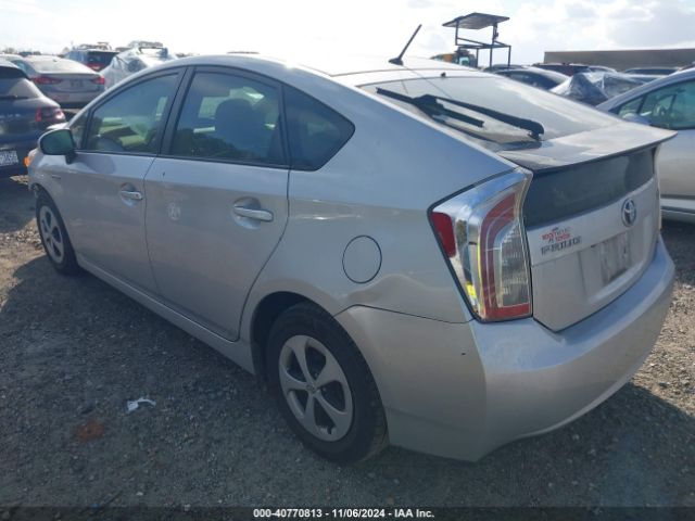 JTDKN3DU0F0423971 Toyota Prius Two