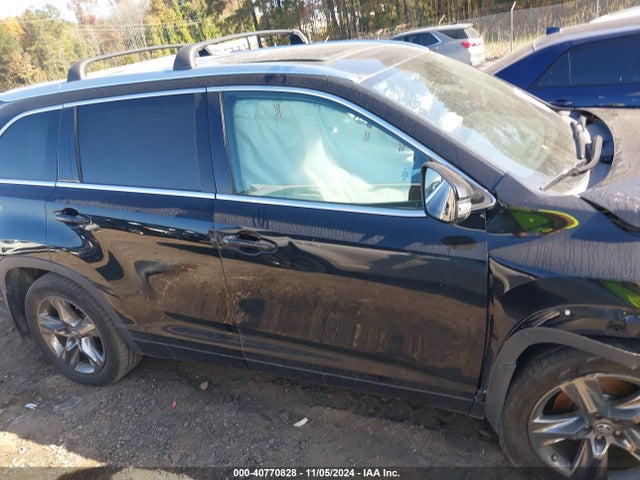 Toyota Highlander Limited Platinum 2017 5TDDZRFH3HS410597 Image 13