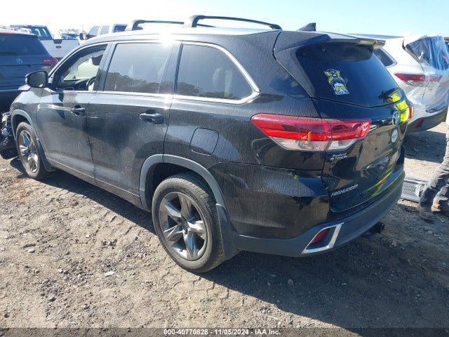 Toyota Highlander Limited Platinum 2017 5TDDZRFH3HS410597 Image 3
