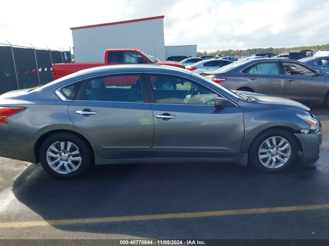 Nissan Altima 2.5 S 2015 1N4AL3AP8FC580958 Image 13