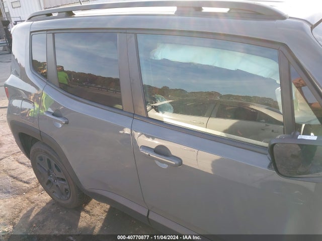 ZACNJBAB7LPL53068 Jeep Renegade Upland 4x4