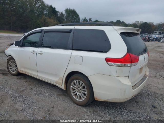 5TDYK3DC8ES446419 Toyota Sienna Xle V6 8 Passenger