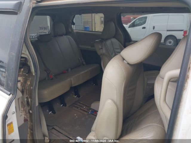 5TDYK3DC8ES446419 Toyota Sienna Xle V6 8 Passenger