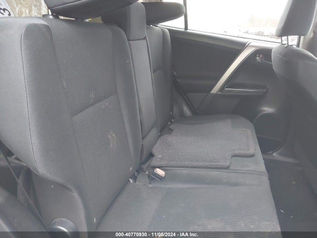 JTMBFREVXGD185659 Toyota RAV4 LE