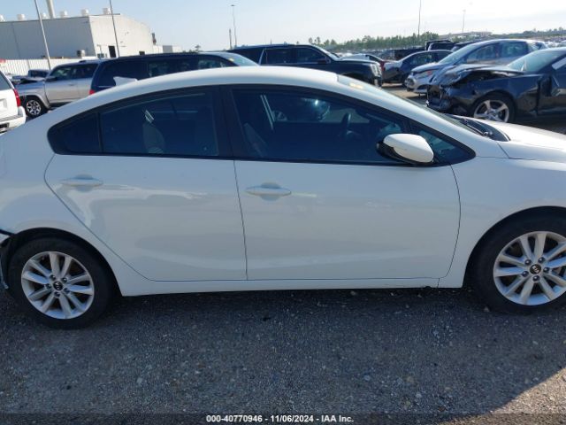 3KPFL4A74HE098022 KIA FORTE S
