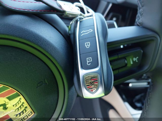 2024 PORSCHE CAYENNE E-HYBRID COUPE WP1BE2AY5RDA59219 Photo 10