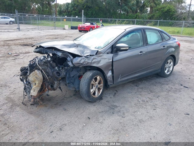 Ford FOCUS SE 2014 1FADP3F2XEL153343 Image 2
