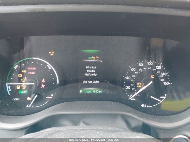 5TDJSKFCXRS132351 Toyota SIENNA XLE