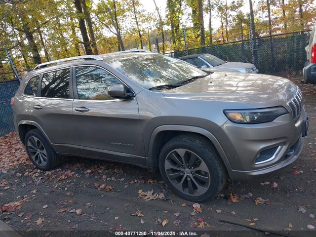 1C4PJMJXXKD335244 Jeep Cherokee Overland 4x4