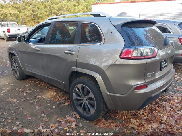 1C4PJMJXXKD335244 Jeep Cherokee Overland 4x4