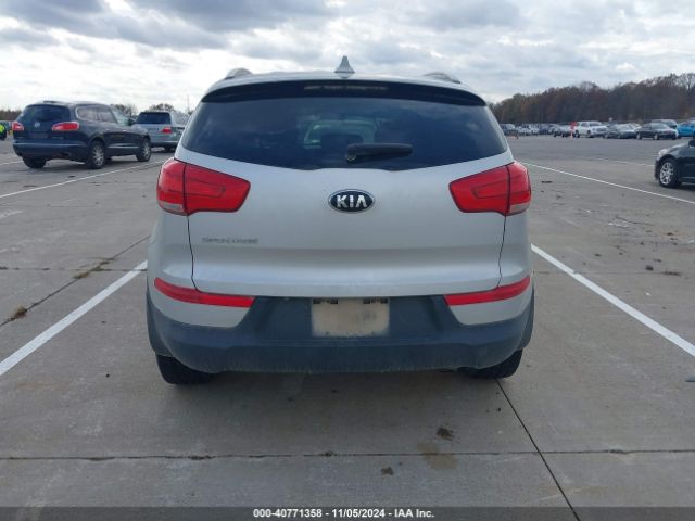 KNDPBCAC8F7720780 KIA Sportage Lx