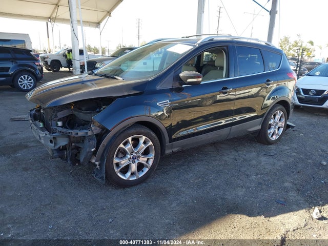 Ford Escape Titanium 2015 1FMCU0J93FUA17788 Image 2