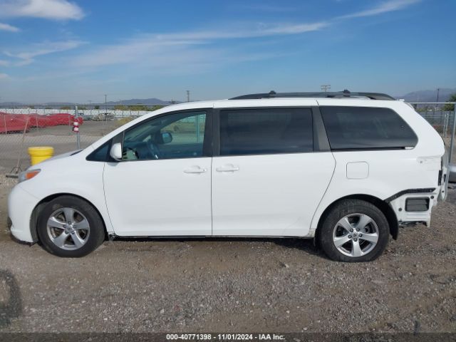 5TDKK3DC1FS546384 Toyota Sienna Le 8 Passenger