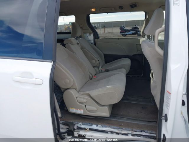 5TDKK3DC1FS546384 Toyota Sienna Le 8 Passenger