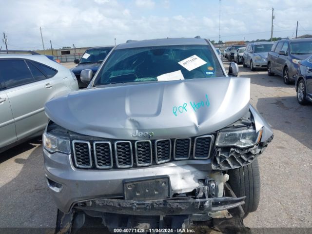 1C4RJEAG2HC626656 Jeep Grand Cherokee Laredo 4x2