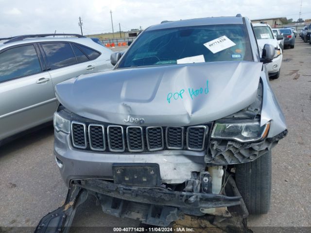 1C4RJEAG2HC626656 Jeep Grand Cherokee Laredo 4x2