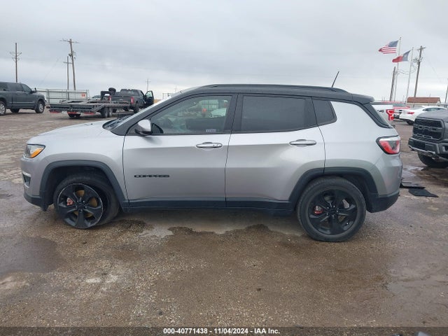 3C4NJCBB5KT612929 Jeep Compass Altitude Fwd