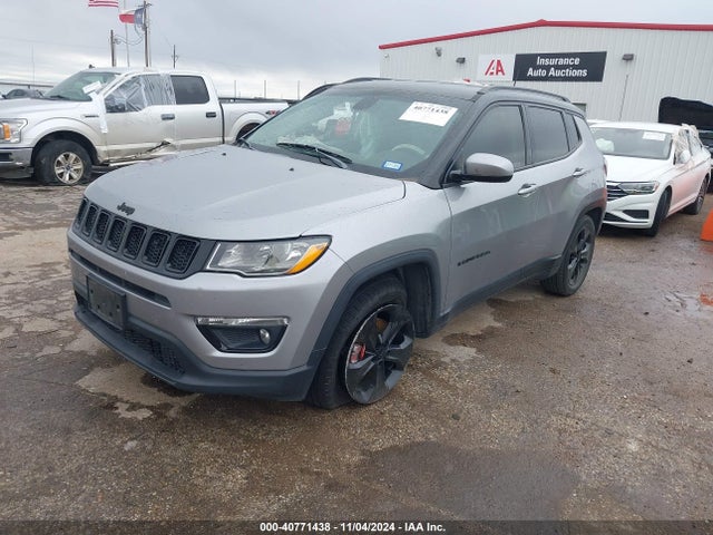 3C4NJCBB5KT612929 Jeep Compass Altitude Fwd