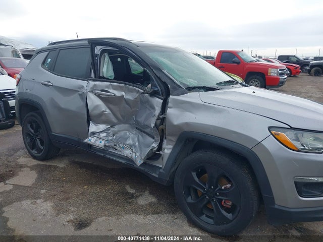 3C4NJCBB5KT612929 Jeep Compass Altitude Fwd