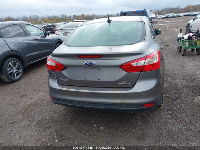 Ford FOCUS SE 2014 1FADP3F29EL310635 Image 16