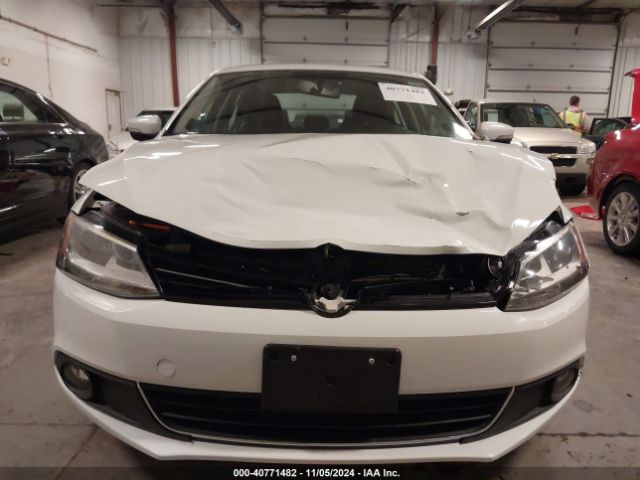 3VWLL7AJ2EM433888 Volkswagen Jetta 2.0l Tdi