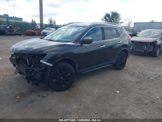 Nissan ROGUE SV 2017 KNMAT2MV3HP504610 Image 2