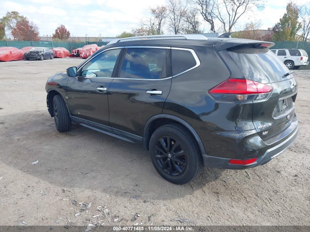 Nissan ROGUE SV 2017 KNMAT2MV3HP504610 Image 3