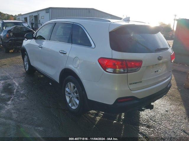 KIA Sorento 2.4l Lx 2018 5XYPG4A34JG401976 Image 3