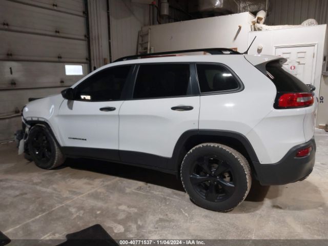 1C4PJLAB0HW643650 Jeep Cherokee Altitude Fwd