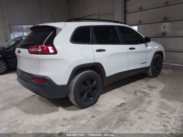 1C4PJLAB0HW643650 Jeep Cherokee Altitude Fwd