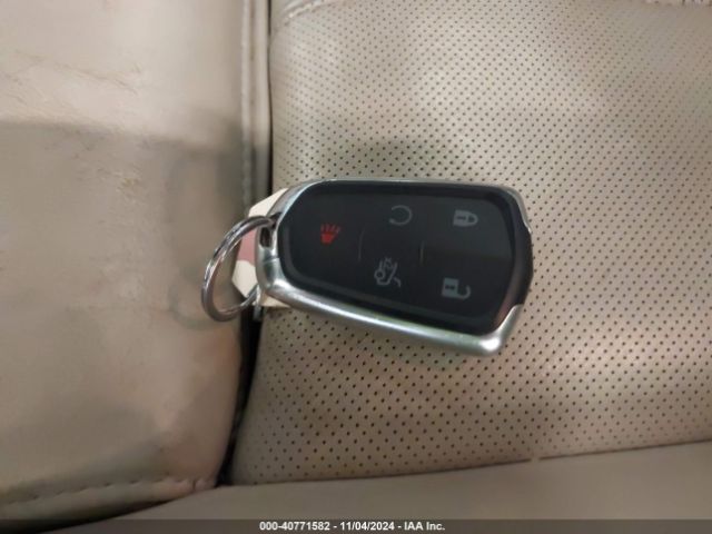 3GYFNEE38FS597101 Cadillac Srx Luxury Collection